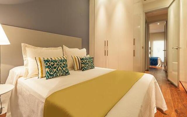 Valencia Luxury Town Hall