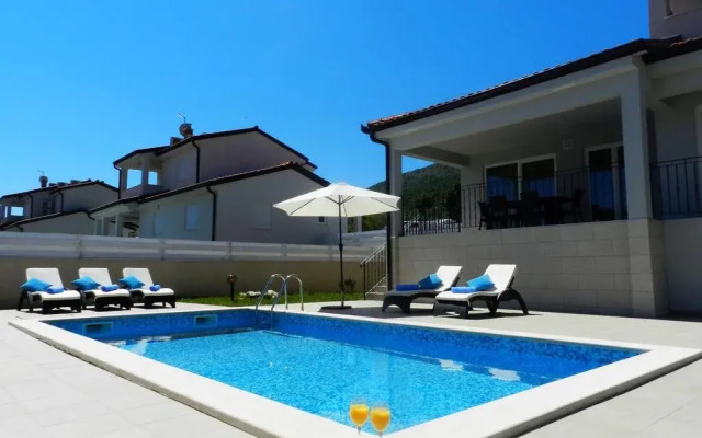 VILLA MARINE YourCroatiaHoliday