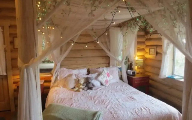 Country Garden Studio