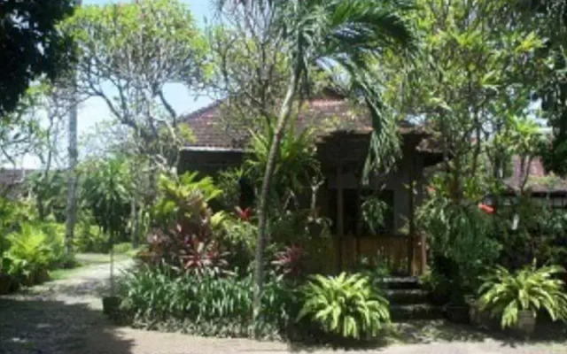 Mandara Cottages & Bungalows