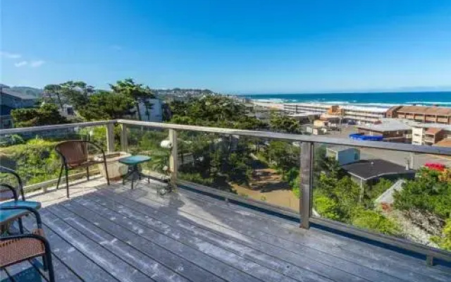 Gull - 2 Br home by RedAwning