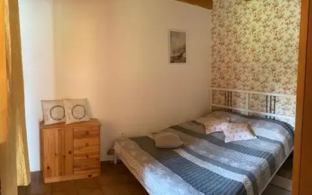 Négyévszak Apartmanház