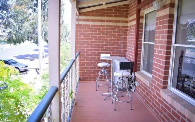 Turner Terrace