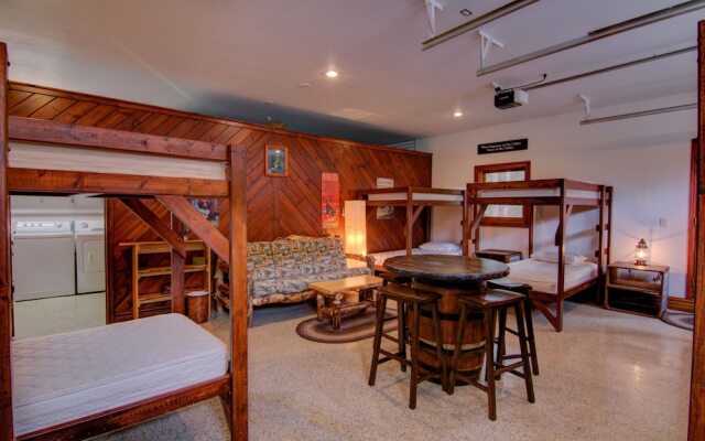 The Lodge at Red Pine Ridge