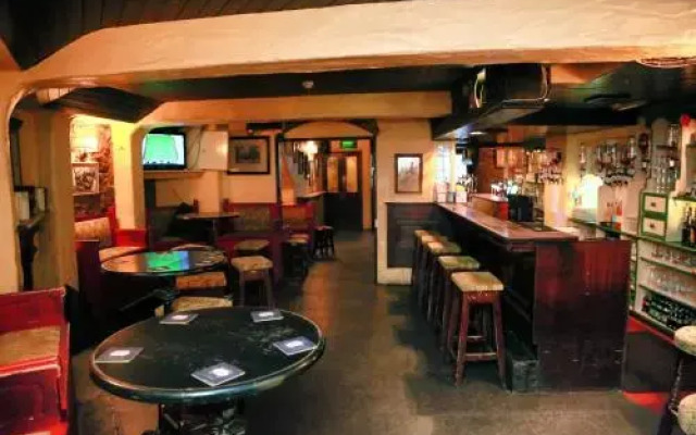 Seán Óg's Traditional Irish Bar and Bed And Breakfast