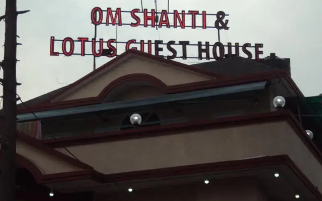 Om Shanti & Lotus Guest House