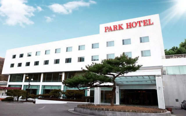 Gimcheon Park Tourist Hotel