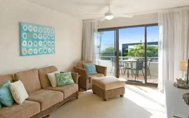 Warroo Apartments