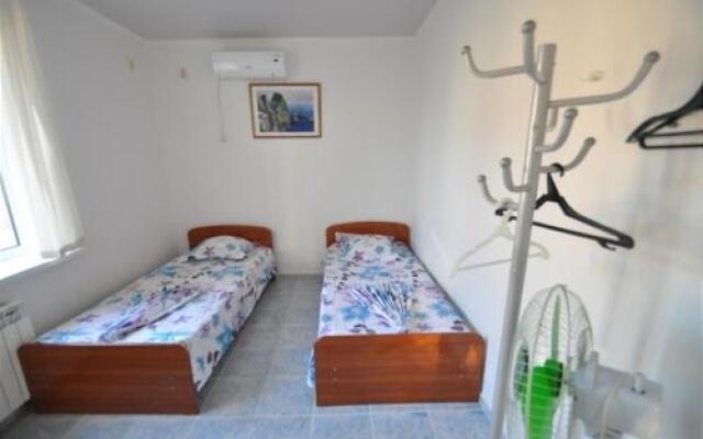 Khristophor Guest House