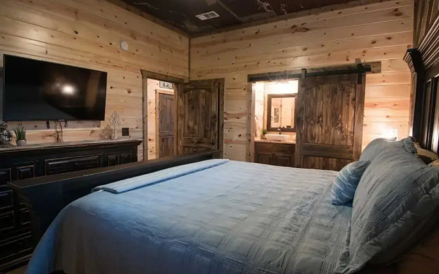 Gather Round Lodge - 3 Br Cabin