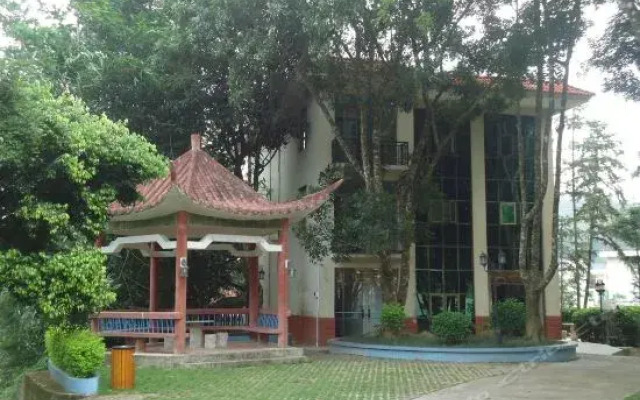Jintongzi Hot Spring Resort