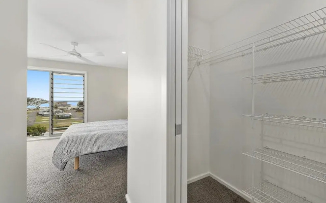 Woolgoolga Executive Apartment
