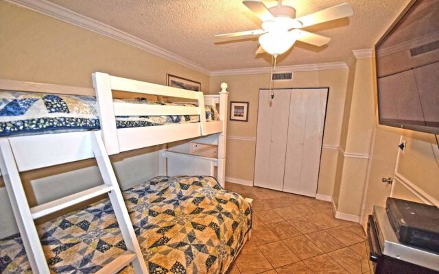 Seatime 303S 1 Bedroom Condo by RedAwning