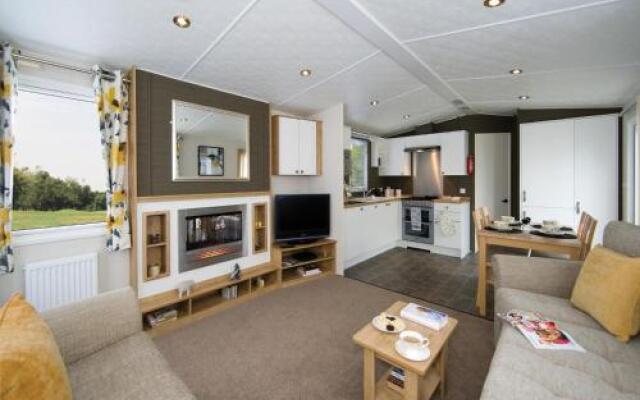 Deeside Holiday Park