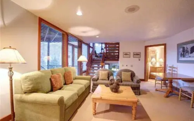 Pinnacle Condos