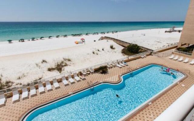 Islander 306 by RedAwning