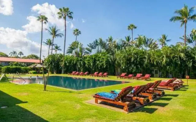 Poolside Aina Nalu Condo D107 - 2 Br Condo