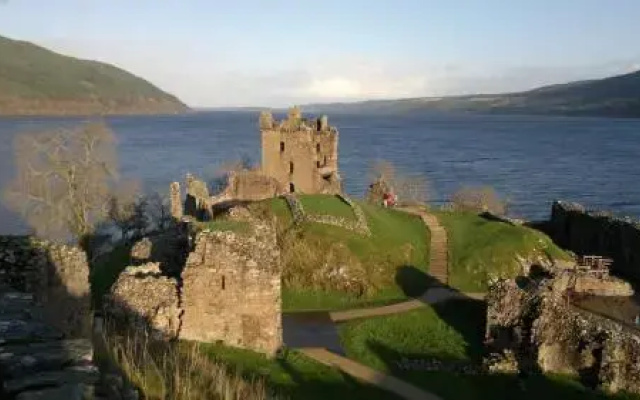 Clunebeg Lodge
