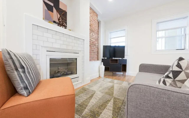 Bright Allston Suites by Sonder