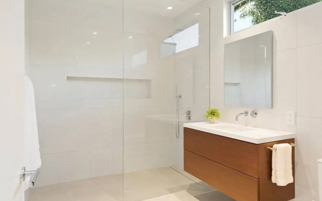 Contemporary Villa