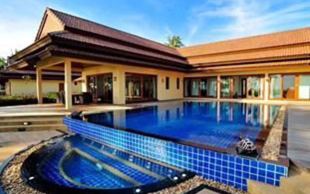 Krabi Sunset Beachfront Villa