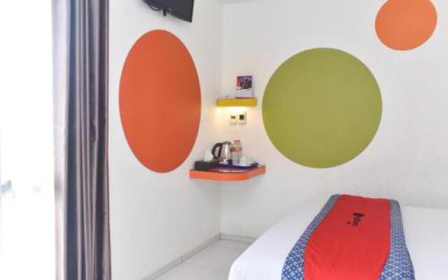 Reddoorz Plus Near Alun Alun Malang