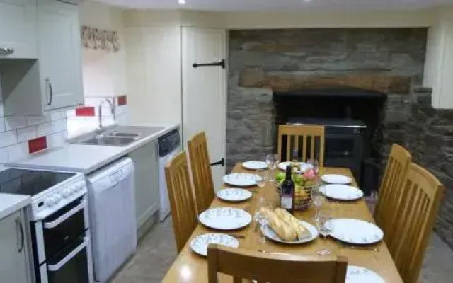 Onnen Fawr Cottage