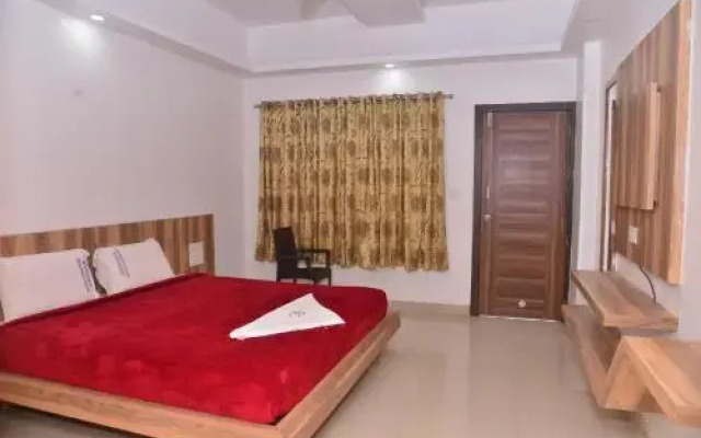 Iroomz Hotel Gaurav Garden