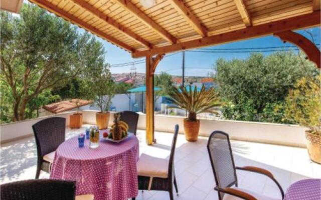 Holiday Home Petar IR7651