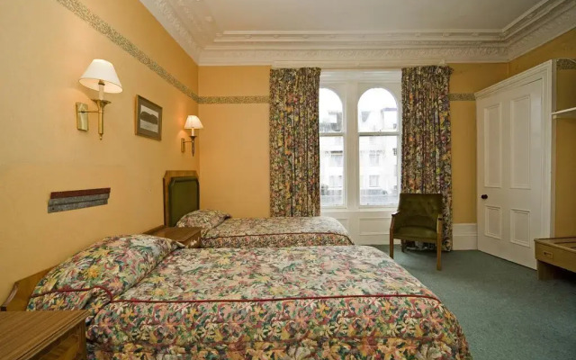 Balmoral Hotel