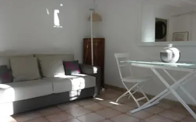 Arles les Alyscamps