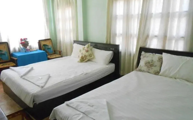 Paliya Hotel