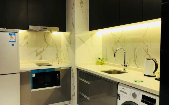 Suzhou Artrip Holiday Hotel