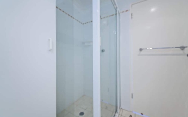 Blue Vista, Unit 8/13 Victoria Parade