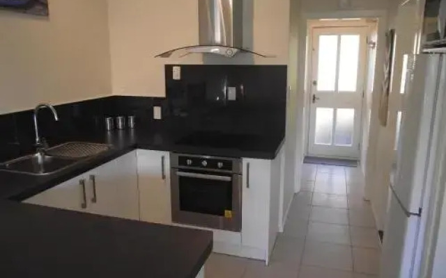 Anchorage Lodge -Marina Haven Apartment