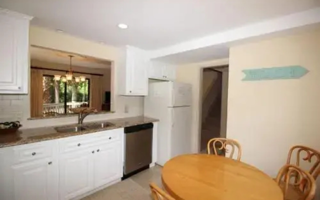Ocean Gate 2 Br cottage by RedAwning