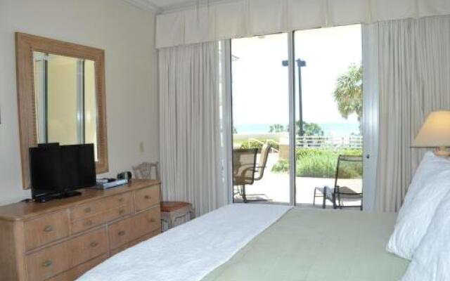 Tides 103- Flr1 -2br 2ba-Flr (8)