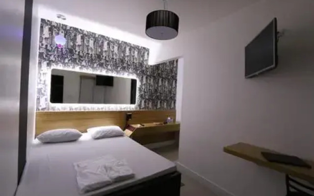 Logus Motel