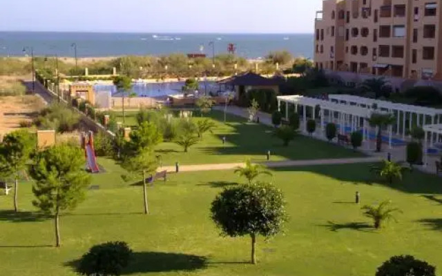 Apartment on The Beach Front with Free WIFI and Air Conditioning