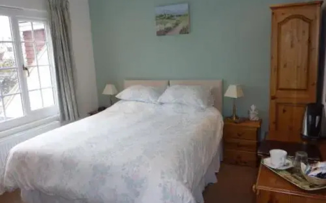 Leverton House B&B