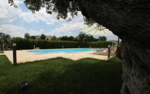 Apulia Bianca