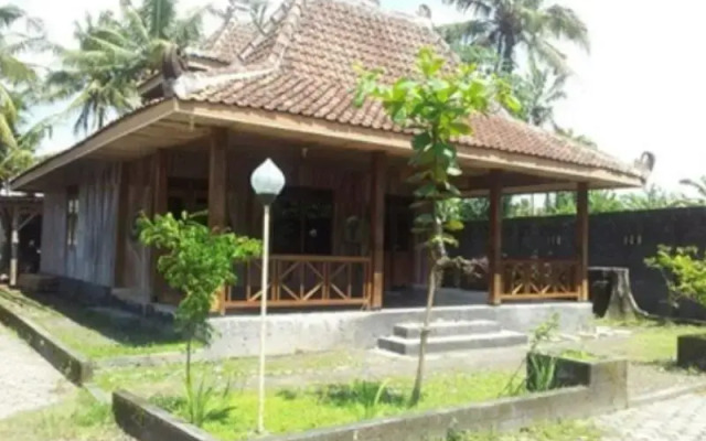 Kampoeng Ulu Resort