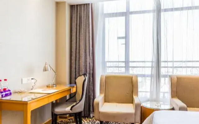 Vienna Hotel Foshan Goaxin District