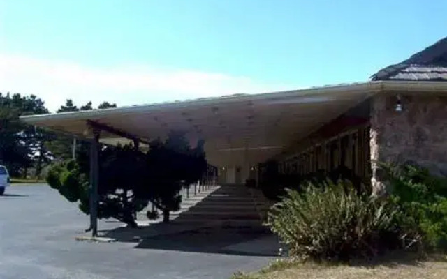 Shooting Star Motel
