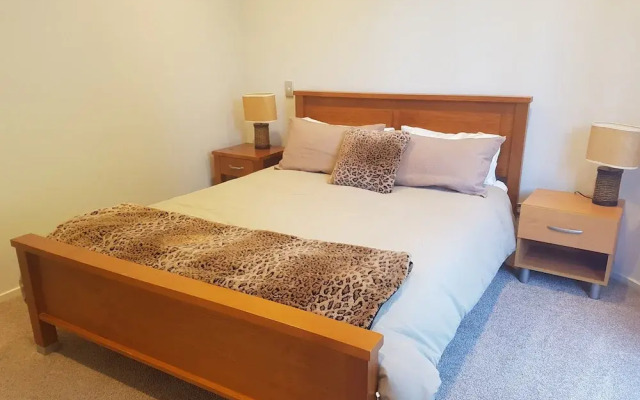 Waimahana 4 by Luxury Lakeside Accommodation