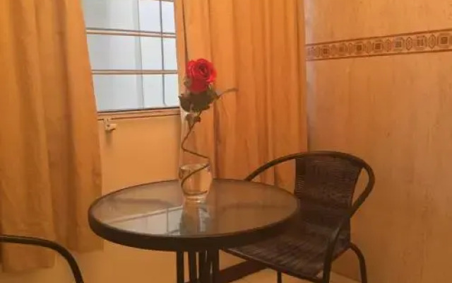 Mango Boulevard Hotel