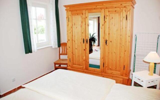 Karolas Landhus unterm Reetdach