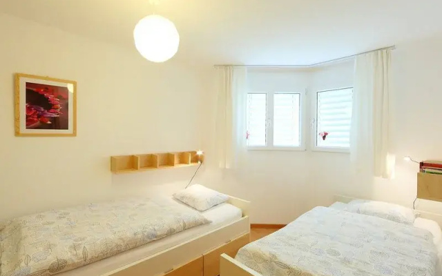 Amici, Haus