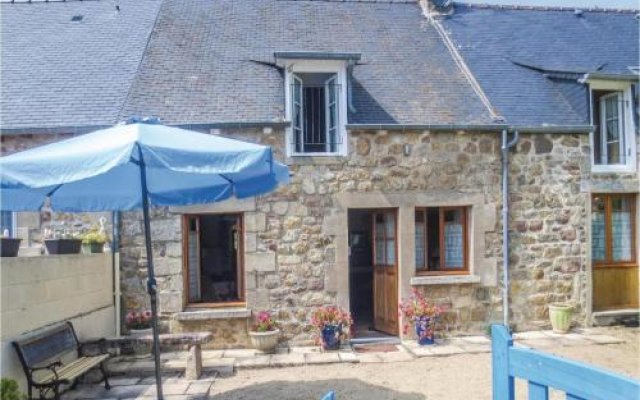 Holiday home Jugon les Lacs N-681