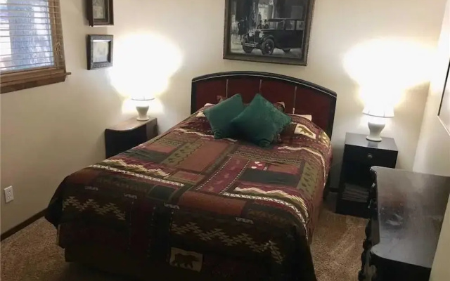 3090 B Pasadena Avenue - 2 Br Condo